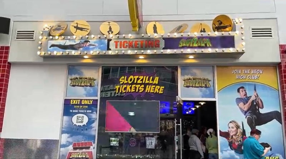 アメリカ旅,ラスベガス,ダウンタウン,スロットジラ,カジノ,パリス,ベッドフォード,マーサスチュワート,ストラトスフィア