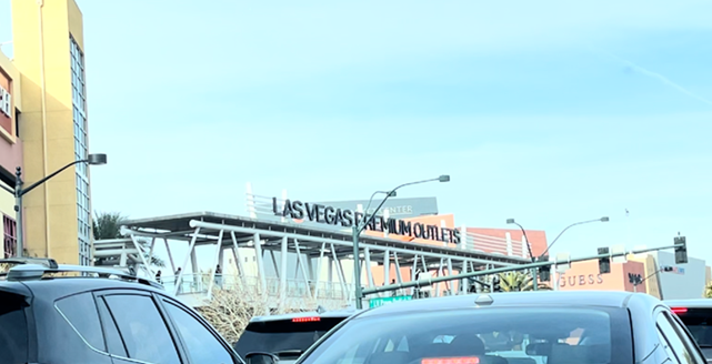 ラスベガス,カウントダウン,花火,ホースシュー,パリス,ゴードンラムゼイ,シーザーズパレス,フラミンゴ,ミラージュ,プレミアムアウトレット,ザリンクプロモナード,ブリーズダイキリバー,トレジャーアイランド,ベネチアン,ベラージオ噴水,パラッツォ