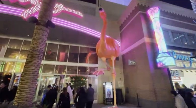 ラスベガス,カウントダウン,花火,ホースシュー,パリス,ゴードンラムゼイ,シーザーズパレス,フラミンゴ,ミラージュ,プレミアムアウトレット,ザリンクプロモナード,ブリーズダイキリバー,トレジャーアイランド,ベネチアン,ベラージオ噴水,パラッツォ