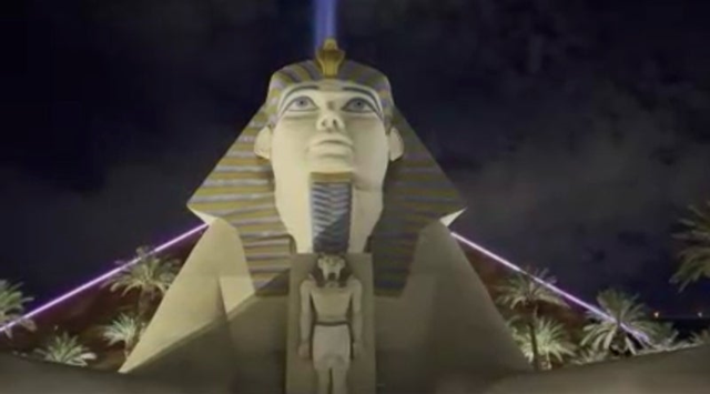 ロサンゼルス,ラスベガスストリップ,フリーウェイ15,レンタカー,セブンイレブン,宝くじ,パワーボール,ホースシューホテル,マイケルジャクソンワン,MGMタップスポーツバー